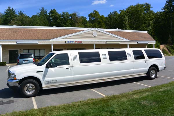 Stretch Ford Excursion profile