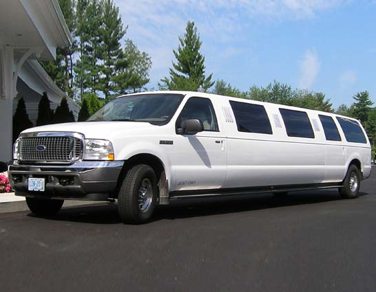 Stretch Ford Excursion side view